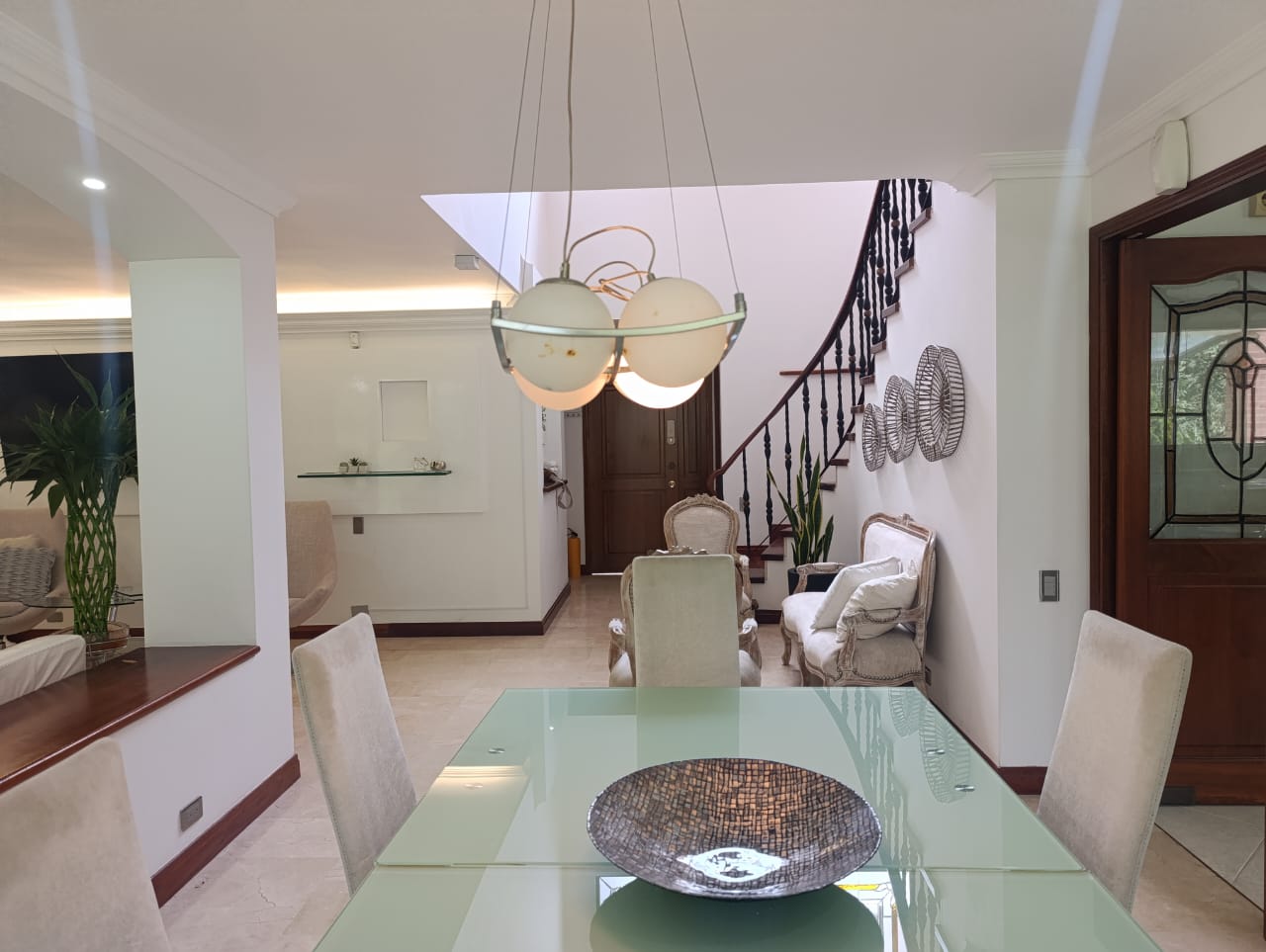 Casa en arriendo en El Poblado, Medellín · foto 5 de 20