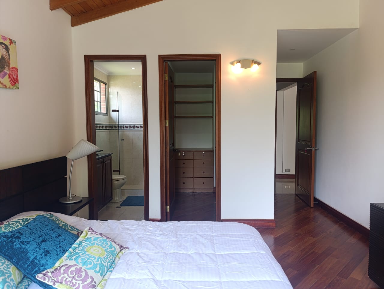 Casa en arriendo en El Poblado, Medellín · foto 9 de 20