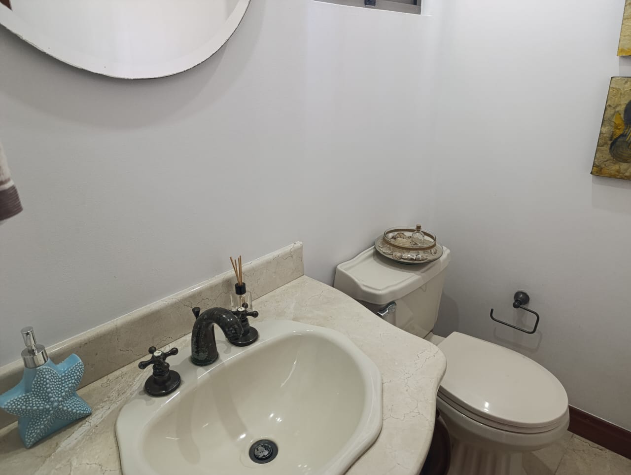 Casa en arriendo en El Poblado, Medellín · foto 18 de 20