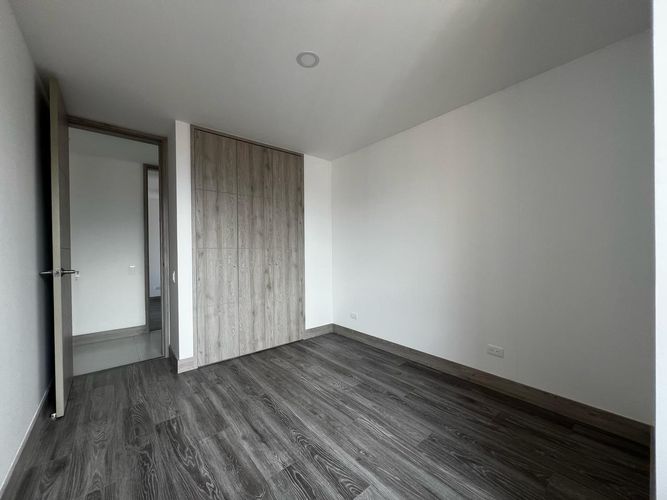 Apartamento de 3 alcobas en arriendo en Montessori, Envigado, 97 m² · foto 10 de 17