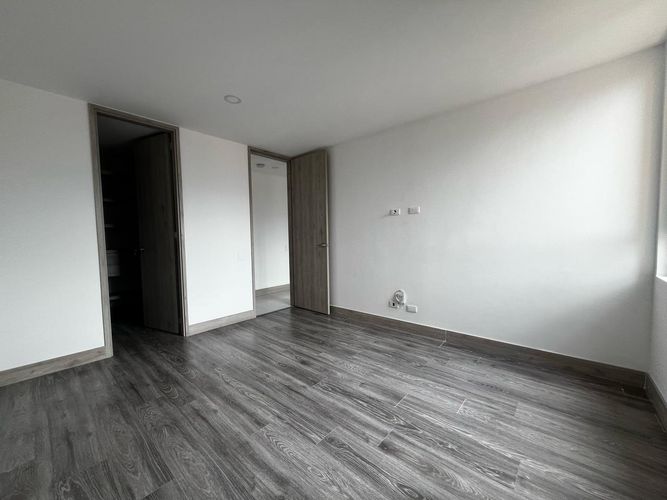 Apartamento de 3 alcobas en arriendo en Montessori, Envigado, 97 m² · foto 11 de 17