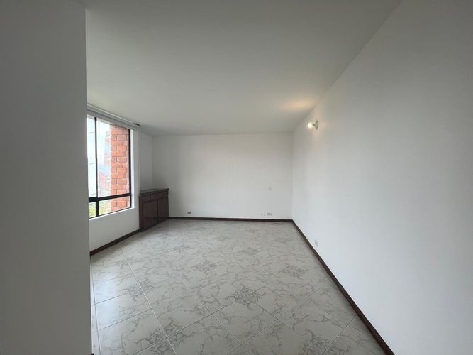 Apartamento de 3 alcobas en arriendo en El Poblado, Medellín, 154 m² · foto 12 de 18