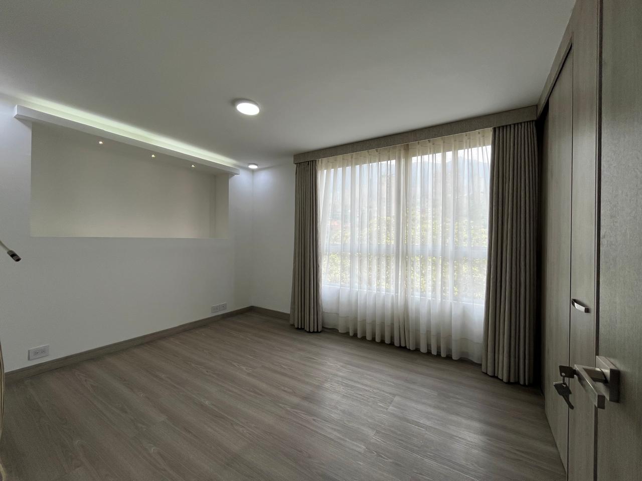 Apartamento en arriendo en El Poblado, Medellín · foto 10 de 14