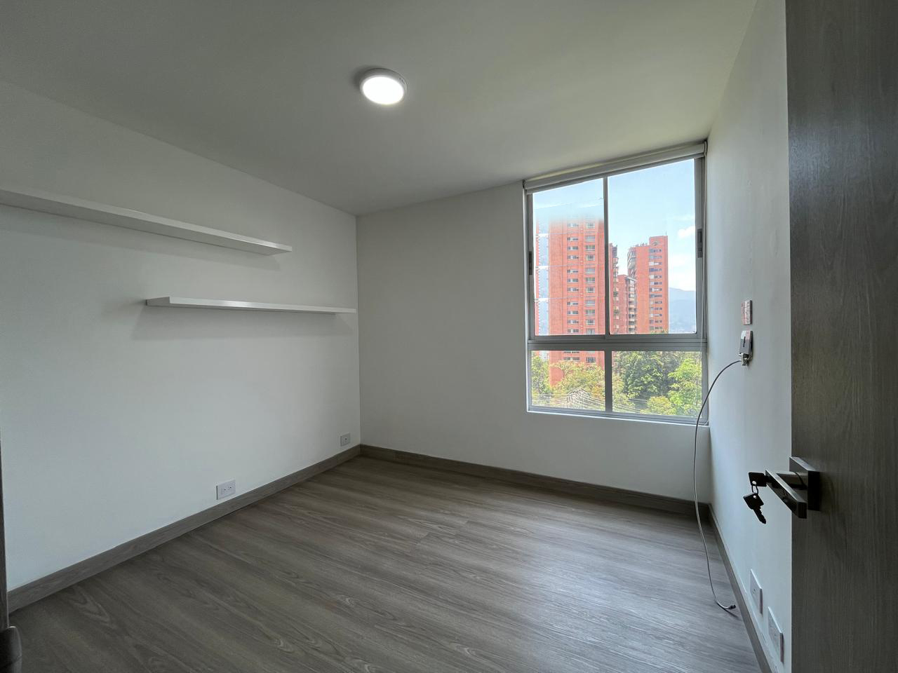 Apartamento en arriendo en El Poblado, Medellín · foto 11 de 14