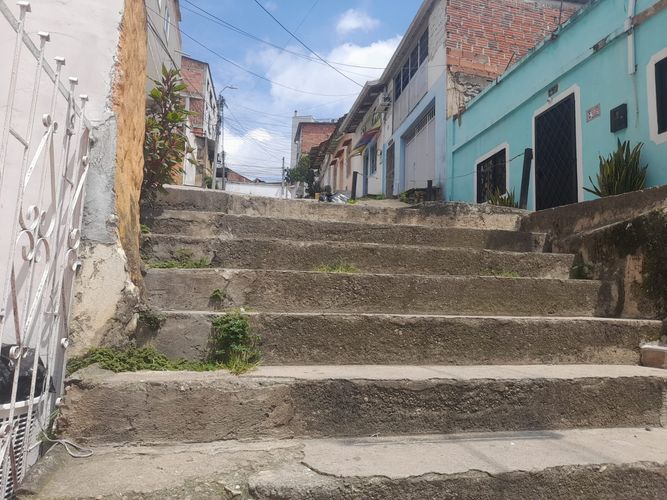 Casa de 6 alcobas en venta en Caldas, Floridablanca, 88 m² · foto 10 de 24
