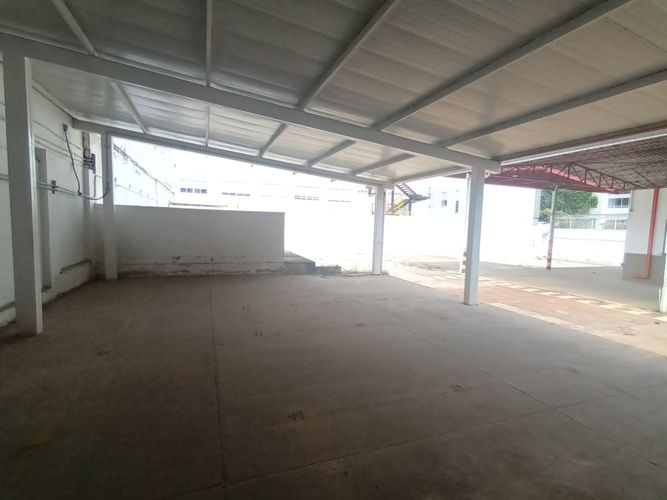 Bodega en arriendo en Conucos, Bucaramanga, 1424 m² · foto 7 de 12