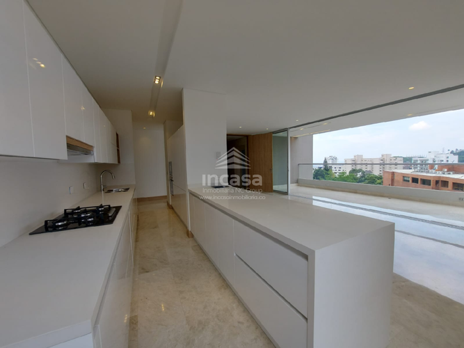 Apartamento de 3 alcobas en venta en Normandia, Cali, 221 m² · foto 10 de 24