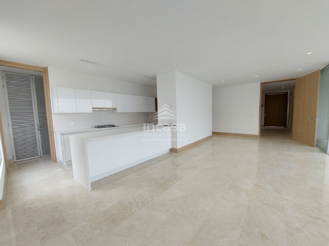 Apartamento de 3 alcobas en venta en Normandia, Cali, 221 m² · foto 11 de 24
