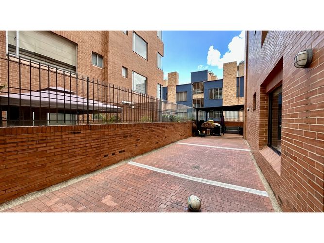Apartamento en venta en Usaquen, Bogotá · foto 7 de 24