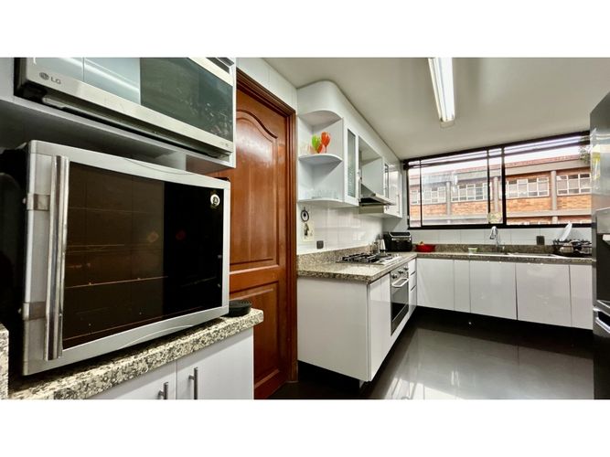 Apartamento en venta en Usaquen, Bogotá · foto 12 de 24