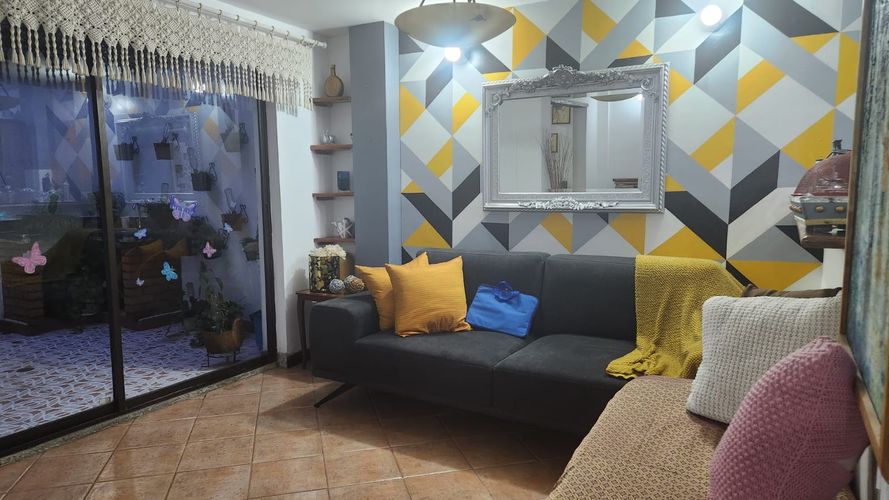 Casa de 4 alcobas en venta en Loma Del Escobero, Envigado, 130 m² · foto 5 de 24