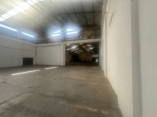 Bodega en arriendo en Las Delicias, Cali, 1200 m² · foto 9 de 9
