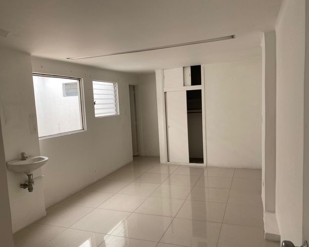 Oficina en arriendo en Laureles, Medellín, 260 m² · foto 7 de 17