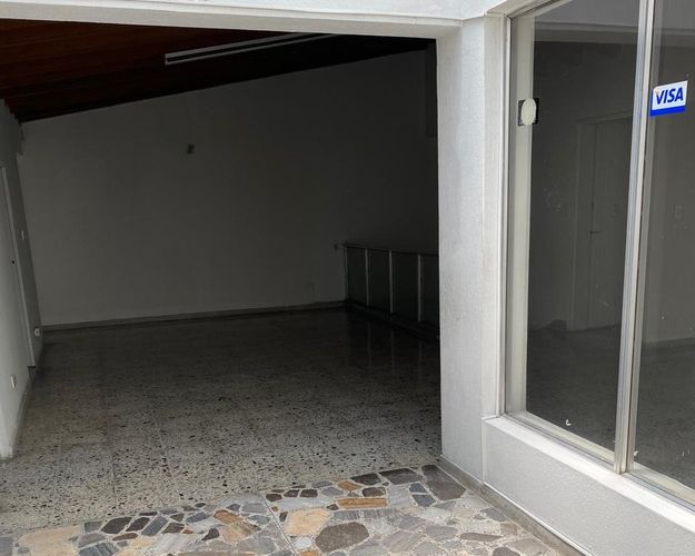 Oficina en arriendo en Laureles, Medellín, 260 m² · foto 8 de 17