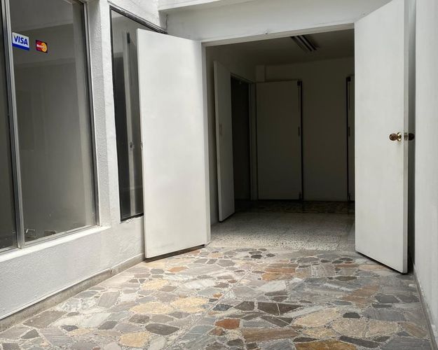 Oficina en arriendo en Laureles, Medellín, 260 m² · foto 9 de 17