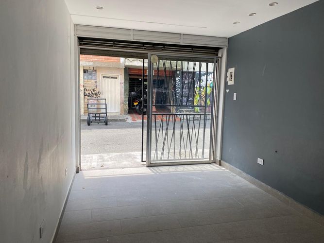 Local en arriendo en Astorga, Medellín, 35 m² · foto 4 de 7