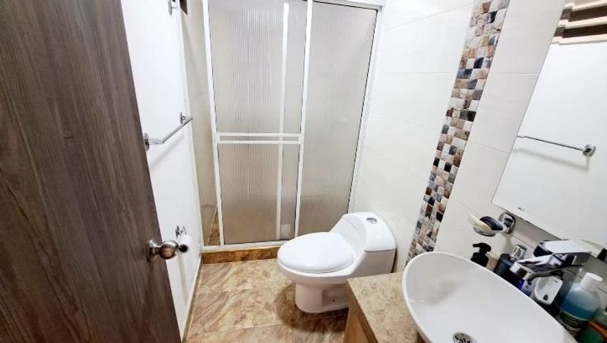 Edificio en venta en Santa Fe, Cali, 600 m² · foto 18 de 20