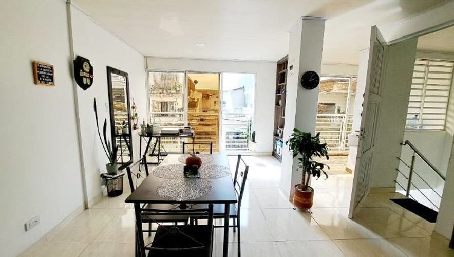 Edificio en venta en Santa Fe, Cali, 600 m² · foto 19 de 20