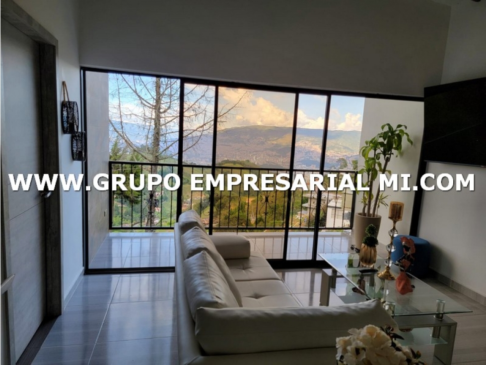 Apartaestudio for sale in Belén, Medellín 3