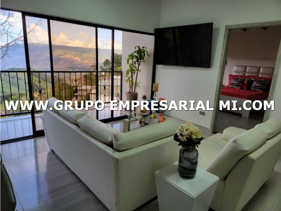 Apartaestudio for sale in Belén, Medellín 4