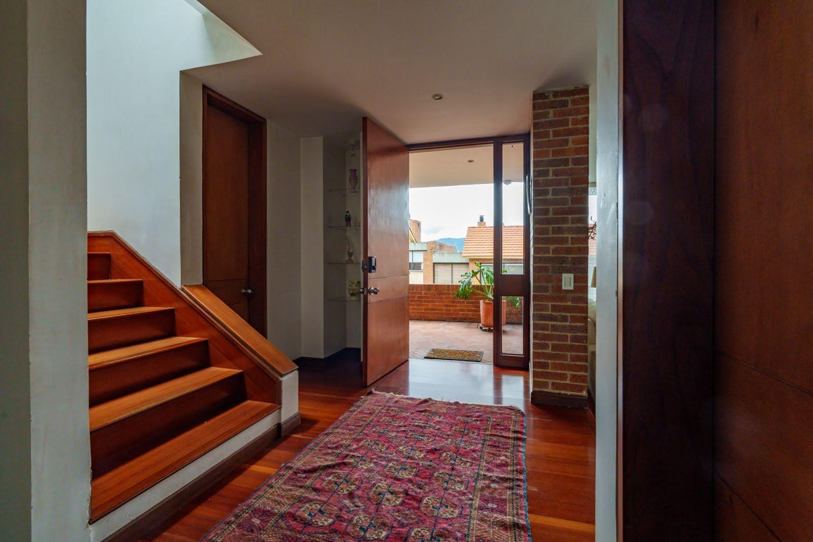 Casa en venta en Cerros De Suba, Bogotá · foto 8 de 23