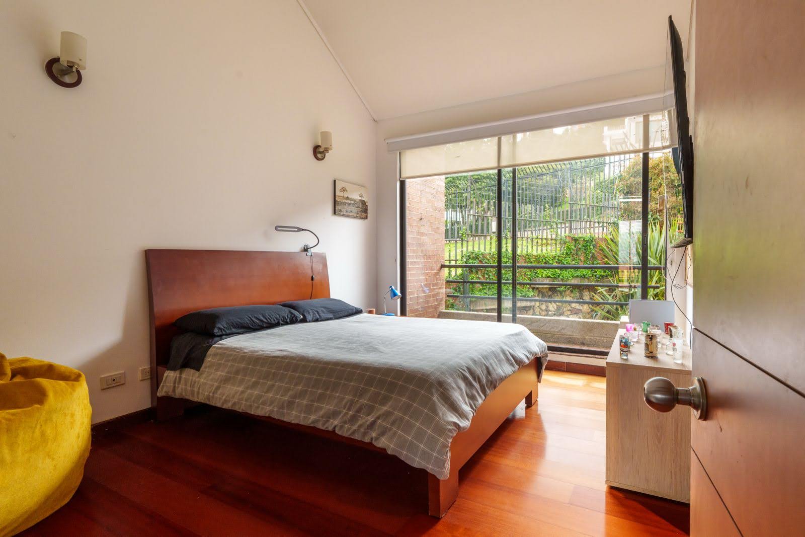 Casa en venta en Cerros De Suba, Bogotá · foto 11 de 23