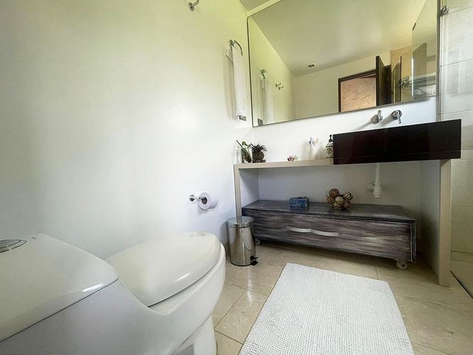 Casa de 3 alcobas en arriendo en Loma El Atravesado, Envigado, 210 m² · foto 15 de 20