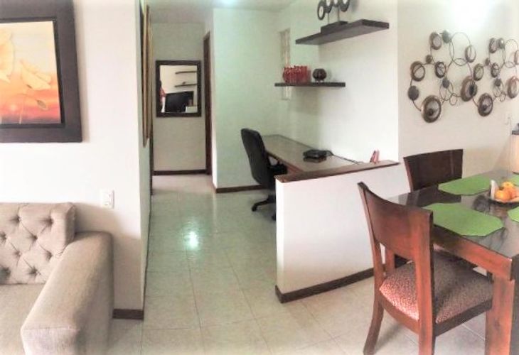 Apartamento de 2 alcobas en arriendo en El Poblado, Medellín, 90 m² · foto 3 de 13