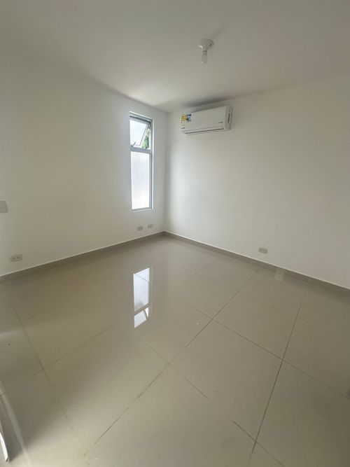Casa de 3 alcobas en venta en Ciudad Country, Jamundí, 180 m² · foto 18 de 24