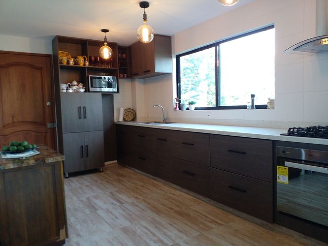Casa de 3 alcobas en venta en Escobero, Envigado, 220 m² · foto 6 de 19