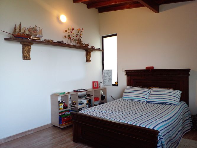 Casa de 3 alcobas en venta en Escobero, Envigado, 220 m² · foto 13 de 19