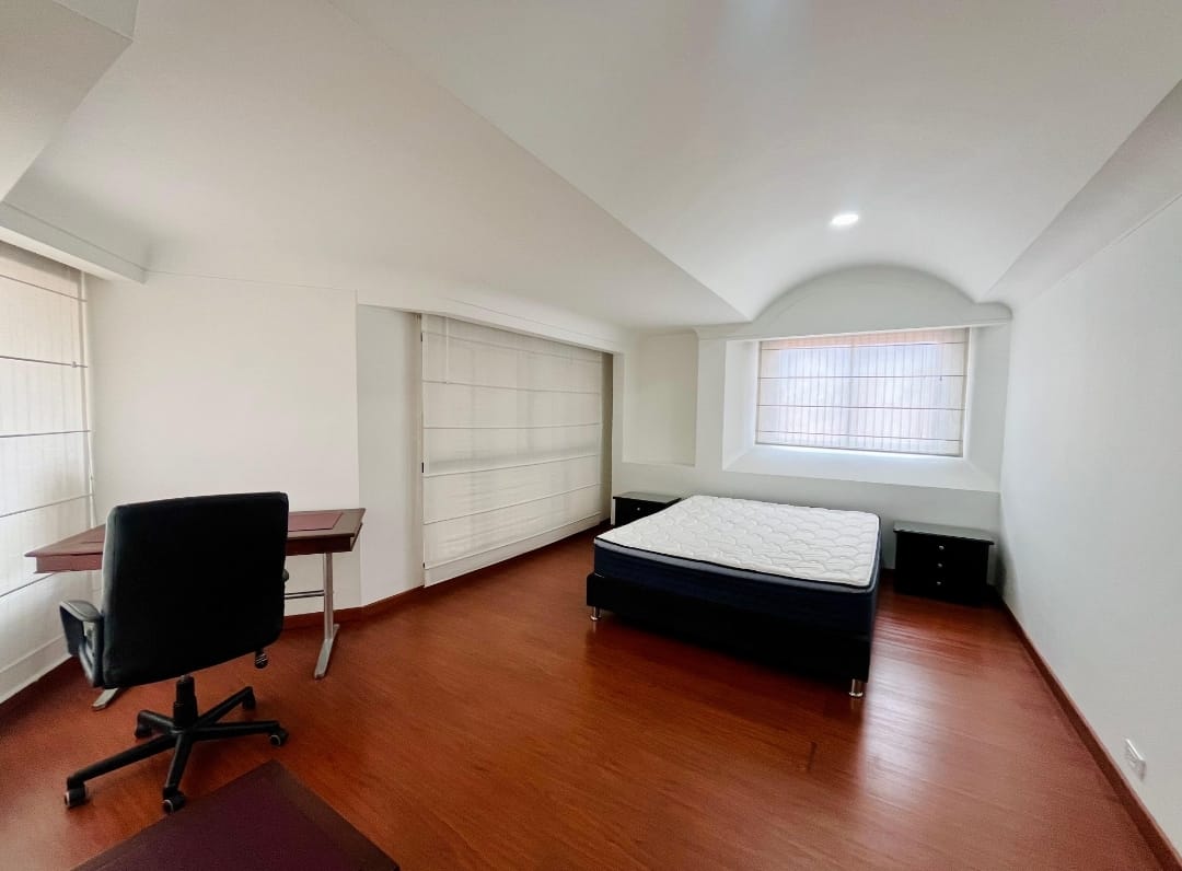 Apartamento en venta en Chico, Bogotá · foto 4 de 19