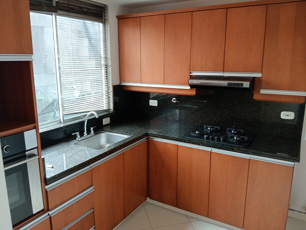 Apartamento en arriendo en Laureles, Medellín · foto 5 de 19