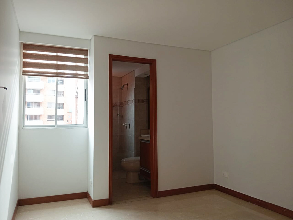 Apartamento en arriendo en Laureles, Medellín · foto 13 de 19