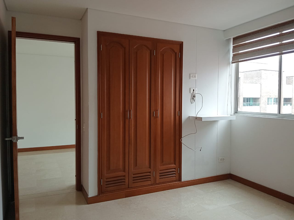 Apartamento en arriendo en Laureles, Medellín · foto 15 de 19