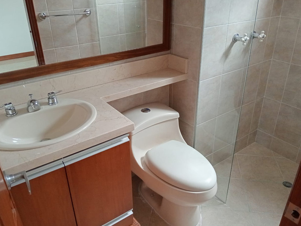 Apartamento en arriendo en Laureles, Medellín · foto 16 de 19