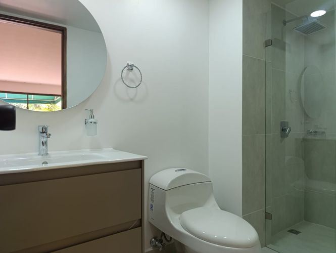 Apartamento de 2 alcobas en arriendo en El Poblado, Medellín, 180 m² · foto 16 de 20