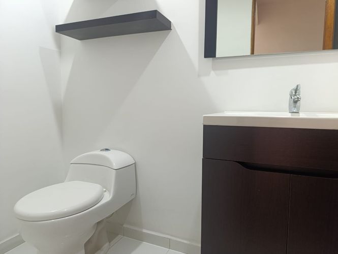 Apartamento de 2 alcobas en arriendo en El Poblado, Medellín, 180 m² · foto 17 de 20