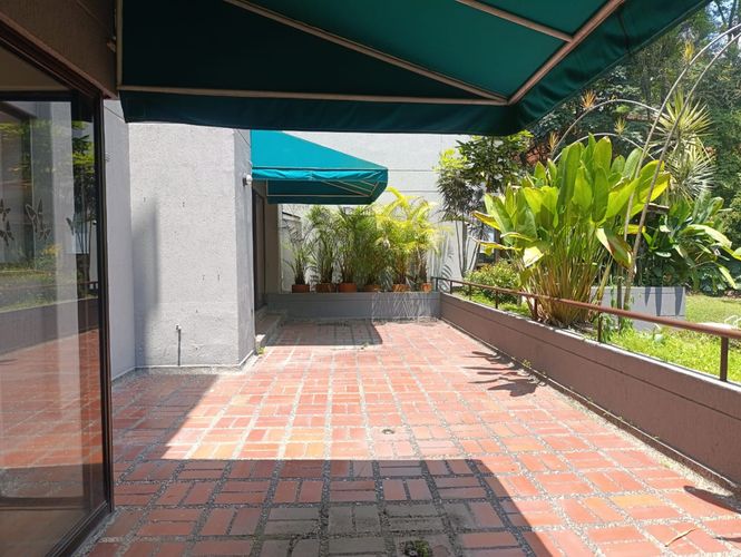 Apartamento de 2 alcobas en arriendo en El Poblado, Medellín, 180 m² · foto 20 de 20