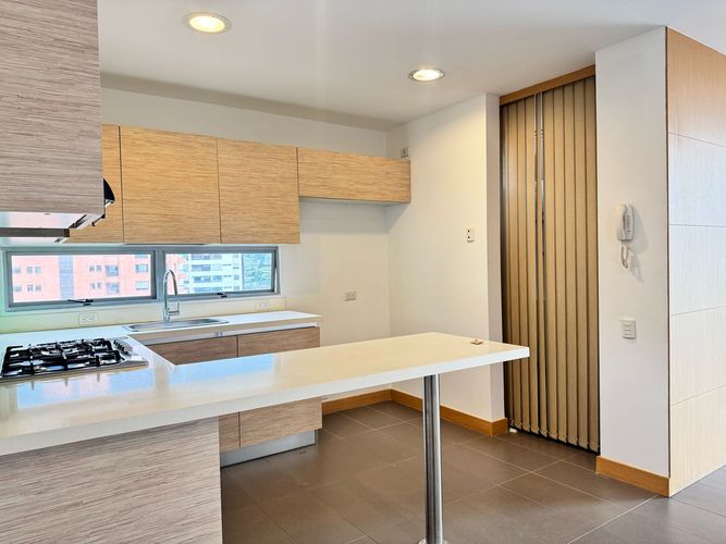 Apartamento de 1 alcoba en arriendo en El Poblado, Medellín, 95 m² · foto 7 de 14