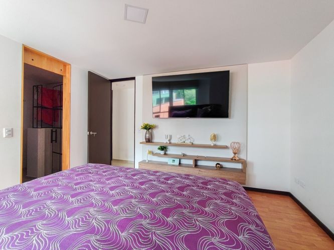 Apartamento de 2 alcobas en venta en Las Lomitas, Sabaneta, 72 m² · foto 10 de 16