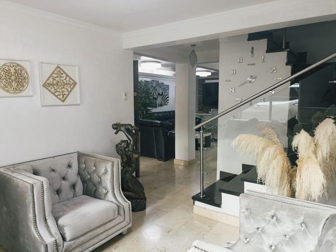 Casa de 3 alcobas en venta en Belén, Medellín, 150 m² · foto 3 de 19