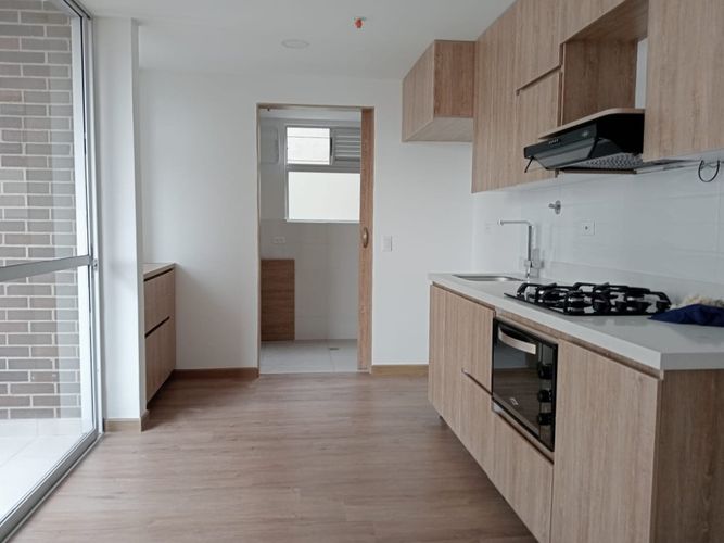 Apartamento en venta en Loma Del Chocho, Envigado · foto 2 de 10