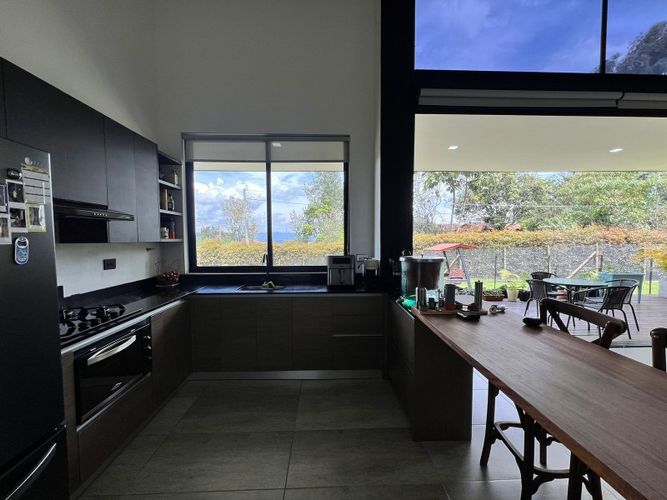 Finca en venta en El Carmen De Viboral, El Carmen de Viboral, 270 m² · foto 8 de 21