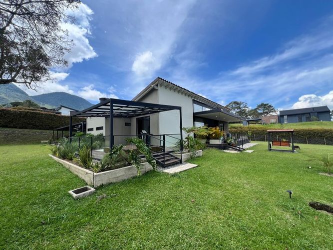 Finca en venta en El Carmen De Viboral, El Carmen de Viboral, 270 m² · foto 18 de 21