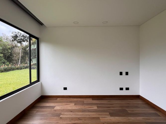Casa de 3 alcobas en arriendo en La Mosquita, Guarne, 360 m² · foto 4 de 20