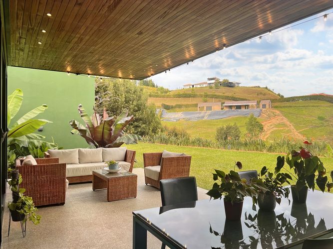 Casa de 3 alcobas en arriendo en La Mosquita, Guarne, 360 m² · foto 19 de 20
