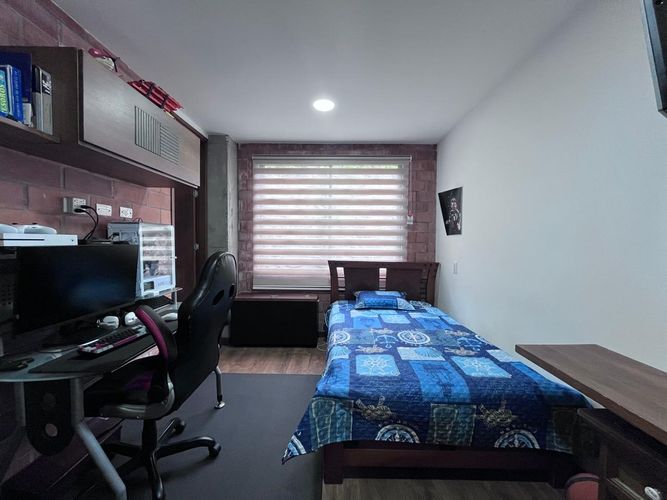 Casa de 7 alcobas en venta en Colina Campestre, Envigado, 477 m² · foto 8 de 20