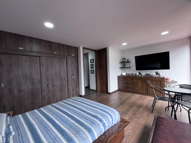 Casa de 7 alcobas en venta en Colina Campestre, Envigado, 477 m² · foto 16 de 20