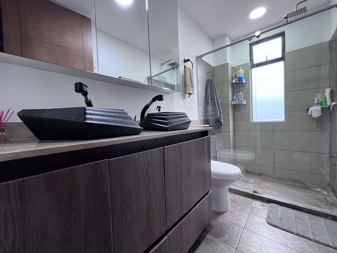 Casa de 7 alcobas en venta en Colina Campestre, Envigado, 477 m² · foto 18 de 20